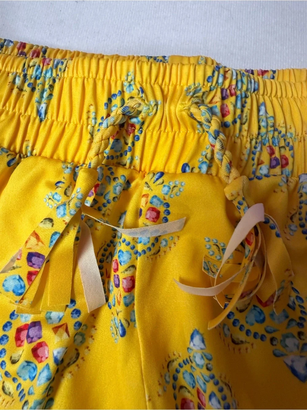 Vilebrequin Girls Yellow Turtle Print Swim Shorts Size 12/152 cm NWT